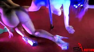 Zenda And Blondie Tease With Pussy Groping Outdoors