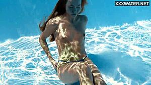 I can’t believe Ivi Rein’s skill underwater. She’s a natural Russian teen star outdoors!