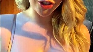 Tetek, pantat, atau memek—mana kamu keluarin muatanmu?