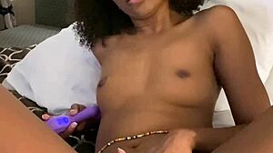 Olivia Jay plays with her pulsating pussy using vibrator 😍