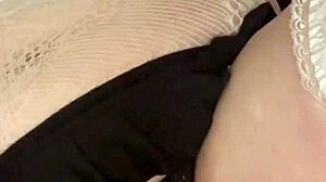 Oh wow, sexy minxycme and I are sucking this dildo together!