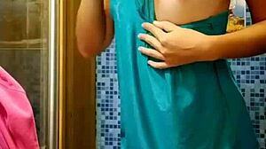 peeing in my leggings while masturbating after gym shower