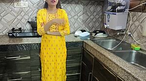 Hey Bhabhi, Ik Heb Jouw Chut Nodig, Geef Je Het?