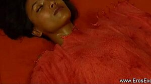 Próbáltad már a szenzuális punci masszázst a Távol-Keletről? Mondd el, milyen érzés!