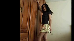 Travesti Bailando Seductively