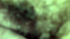 Que chupada gostosa no chuveiro!