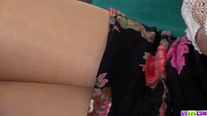 Japanese babe Chinatsu Kurisu likes to fuck with many guys at once