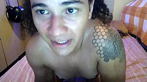 video de verificacao com shemale em narrativa casual