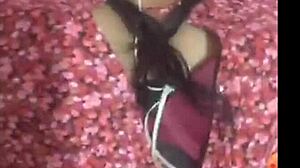 mi novia se masturba para mi en masaje con vibrador