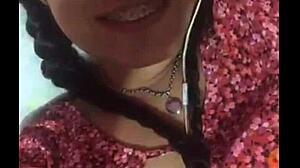 mi novia se masturba para mi en masaje con vibrador