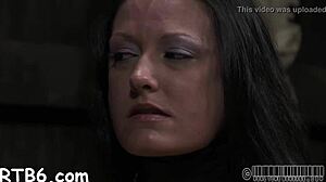 why is this beauty getting her arse whipped so hot? i want to dominate her