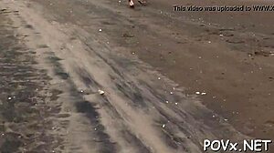 Pollastrella Calda con Culo Stupendo Ama Azione di Scopata Dura.