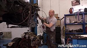 Beauty lilli vanilli deepthroats mechanic for facial