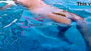 Omg, moje žena dostala 3 výstřiky do píči během bazénového trojku! 😲