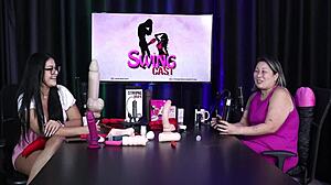 Tem Um Brinquedo Pra Quem Não Tem Ereção, Serve Como Tratamento, E Os Homens Nunca Satisfeitos Com O Tamanho Do Pau - Luciana Kai Sabor Da Pele Sexshop Sheer Red