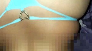 la puta de mi vecina chupandole la verga a mi marido