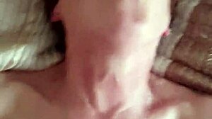 믿기지 않아! 웨일즈 출신 69세 할머니 Dot가 젊은 검은 자지 받아, 파트 1!