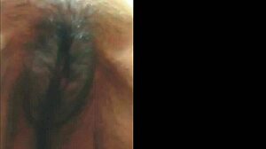 latina milf masturbates her pussy to squirt