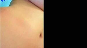 latina milf masturbates her pussy to squirt