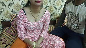 Desisaarabhabhi - Stepmom Convinced for Girlfriend-Boyfriend Roleplay with Hard Big Ass Action