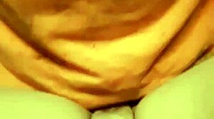 mandeezy on top getting licked and cumming hard