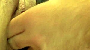 Nimfomană MILF poloneză Nora Noir o fute pe soțul fiicei vitrege în stil tabu