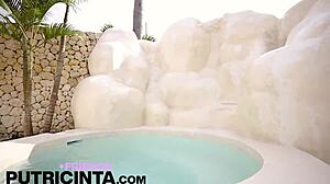 Look at Putri Cinta showing her clit so close!