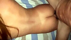 Er kommt in meine Muschi, omgg, kann's nicht glauben!