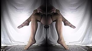 Hey, Have You Seen This Nylon Pantyhose Weirdness On Legs? 😕