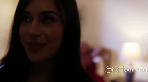 의붓딸과의 부적절한 역할극이 뭐야?