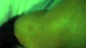 tirandome a travesti delgada 2, que rico