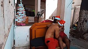 hou hou hou mamãe nana diaba noéla recebeu grande presente en sua xota pequena no dia da purificação natal