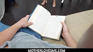 Vivianne Desilva succhia il cazzo grosso del figliastro