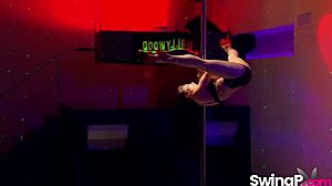 Уау, Суингъри се развихрят в ретро групов секс!