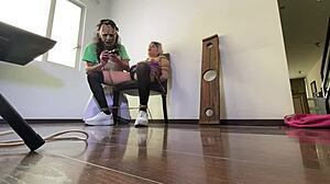 Horror porn: Texas vibrator massacre with teen!