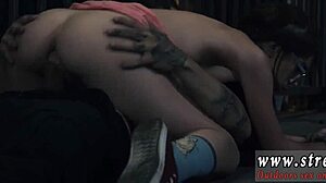 do guys really make passes at cute girls in glasses during bdsm sessions?