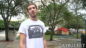 hey, loving this big gay knob action, so hot! 😍