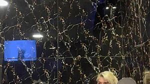 Who wants to join me in the jacuzzi for a wet, sexy handjob?