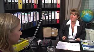 Alemã amadora POV com peitos e ação anal em HD