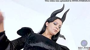 Ever tried oral with Aysla on Halloween night?