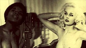 世界中の女性を紹介する素晴らしいヴィンテージ写真