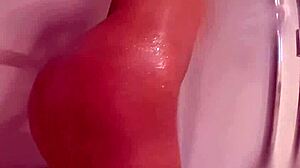 tight teen elsa toys her wet pussy