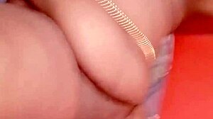 Sundaydogood614 shows off her shaved pussy