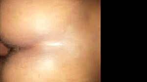 एबोनी बैकशॉट्स होममेड क्लिप में डीप रॉ फीलिंग्स जगाती है