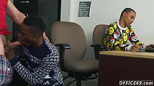 Ever tried bareback with a hot Filipino guy like this?