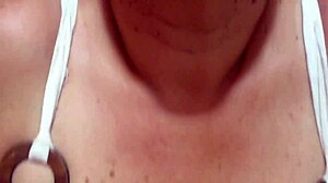 Hot Prostitute Pussy On Display