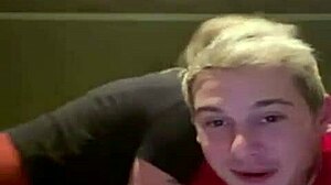 Bold Periscope Show: 18+ Blonde Teen Flashes Tits In Intense Live Action