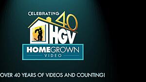 Nešľachetná Alice Upton si hrá s vibrátorom