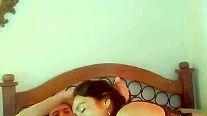 Milf Es Seducida Por Joven Latino Que La Folla Como Nunca Se La Habian Fallado 1 De 3