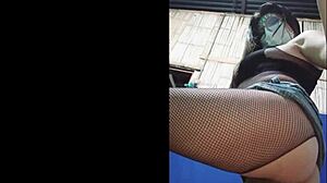 Sexy Stepdaughter Shakes Tight Vagina In Lingerie